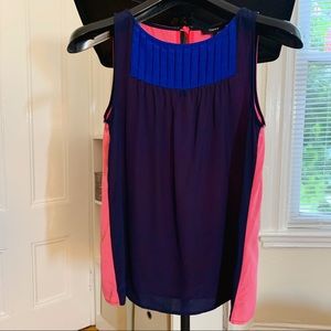 Theory two colored sleeveless blouse